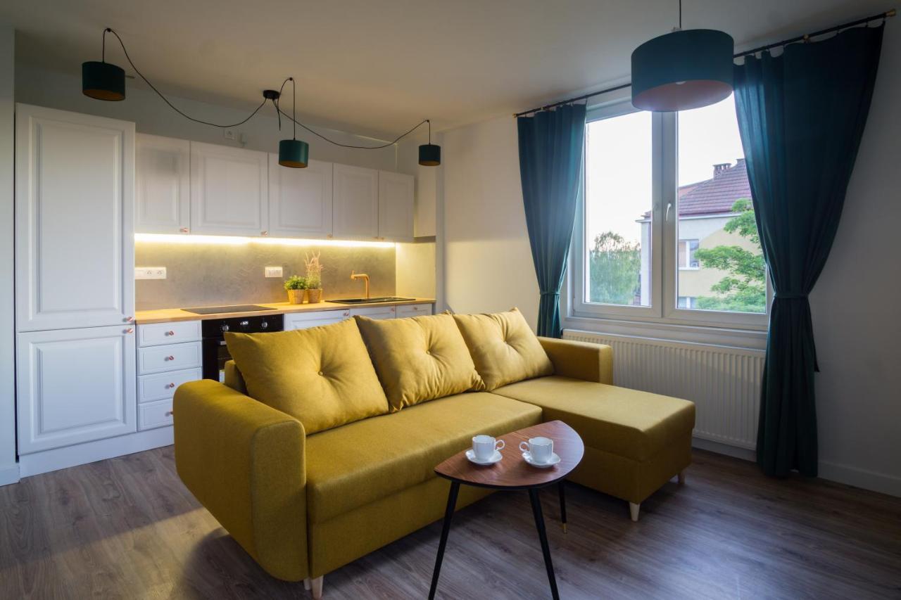 Roomsy Oliwska Gdansk Bagian luar foto